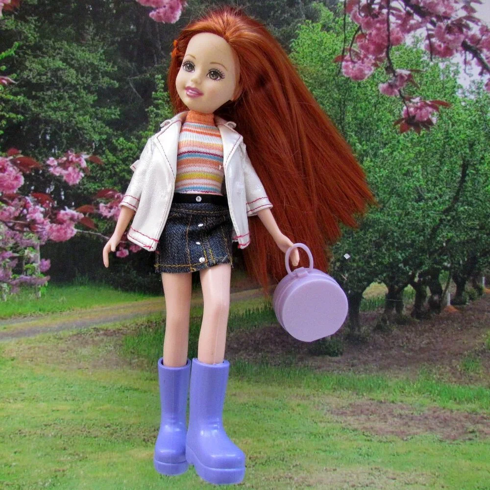 WEE 3 FRIENDS DOLLS w RAINCOATS BOOTS & CUTE CLOTHES 23 ITEMS 10